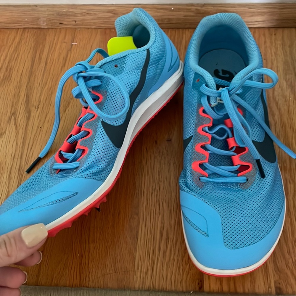 Nike women’s track spikes zoom rival D 8